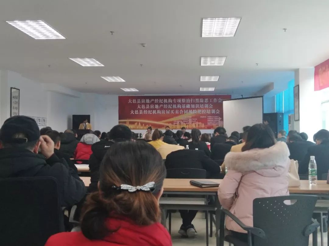 最新公积金提取代办中介上海方法分析(最方便真实的文山上海公积金代办提取业务方法)